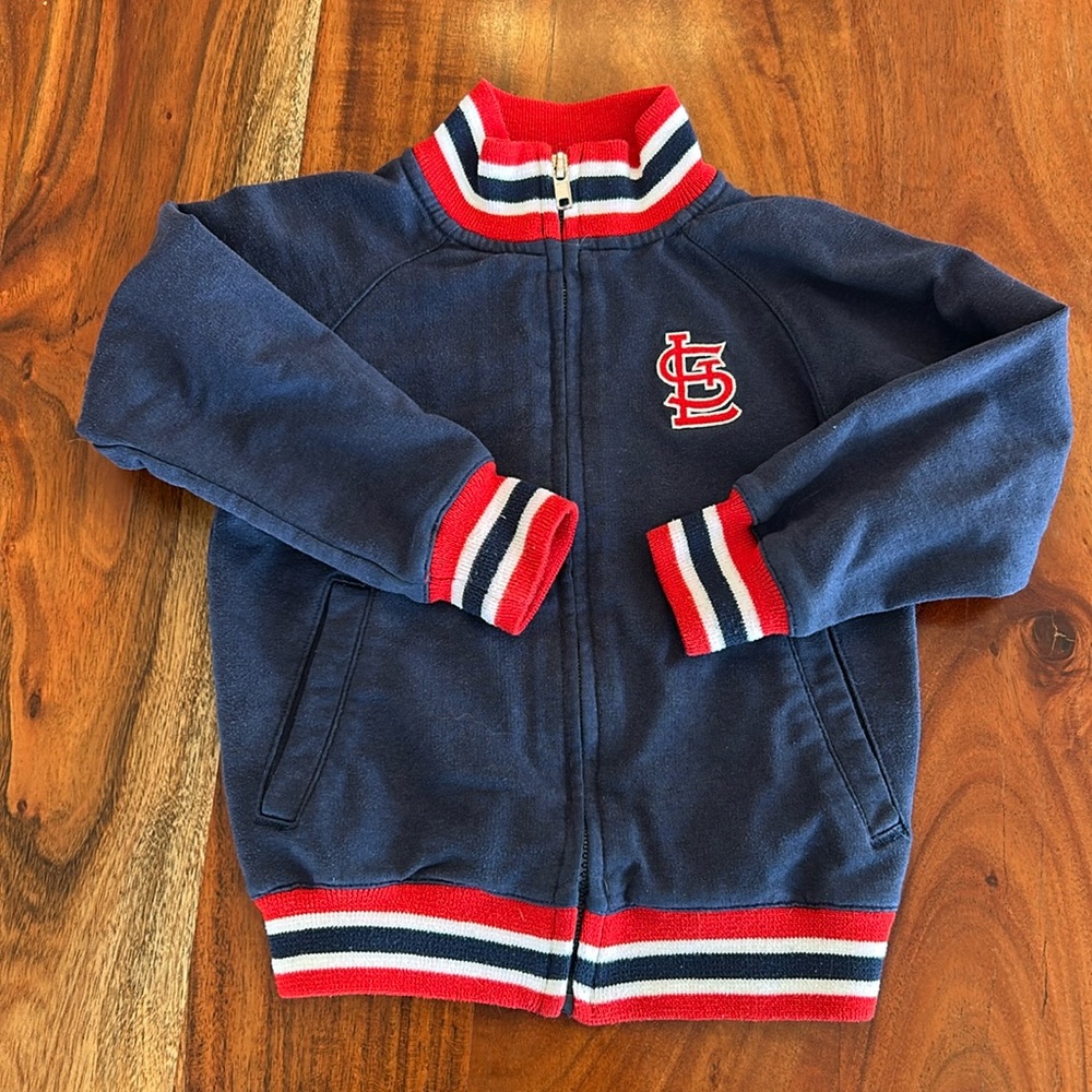 Kid’s St. Louis Cardinals sweatshirt